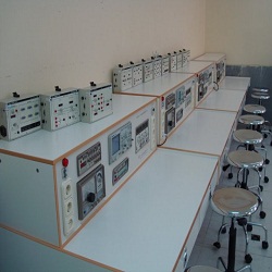 دانلود گزارش کار آزمایشگاه الکترونیک