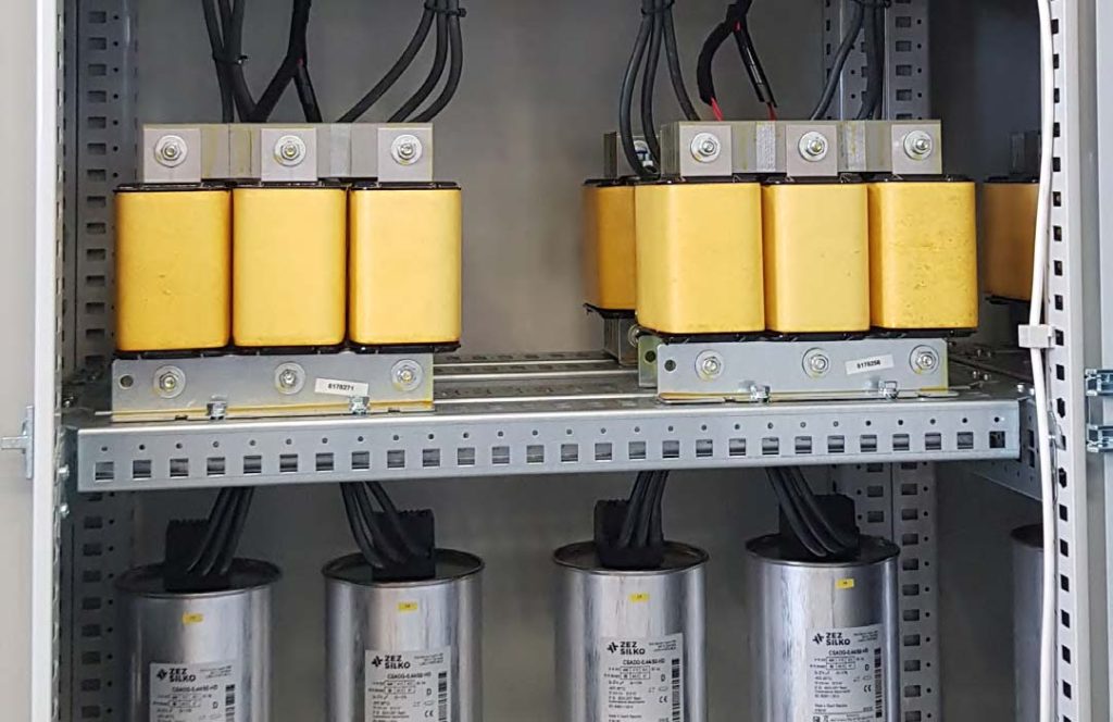 مقاله هارمونیک های بانک های خازنی