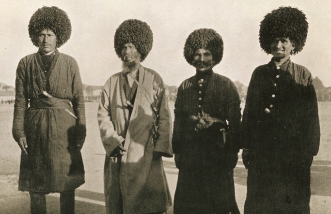 مقاله بررسی رویارویی قاجار با ترکمن و پیامدهای آن