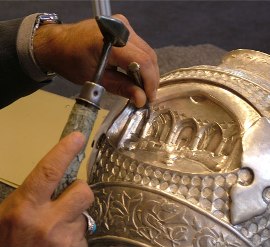 مقاله هنر قلم زنی و چگونگی انجام آن