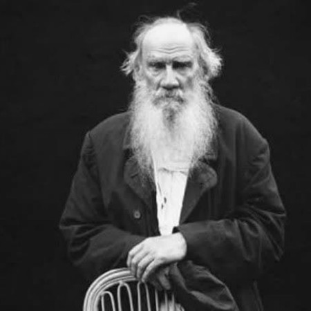 مقاله زندگینامه لئو نیکلایوچ تولستوئی