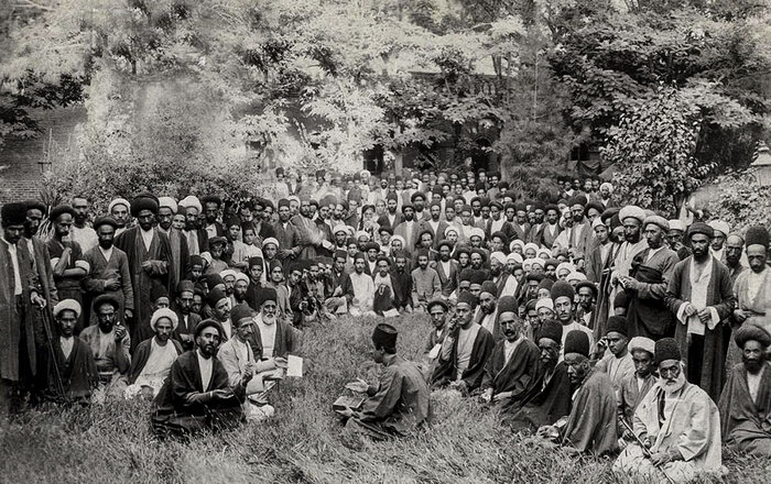 مقاله نهضت مشروطه ایران و شکل گیری مجلس شورای ملی